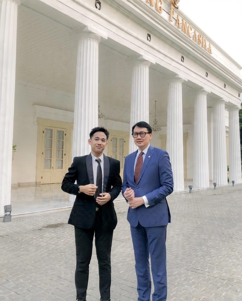 In a suit at an official visit